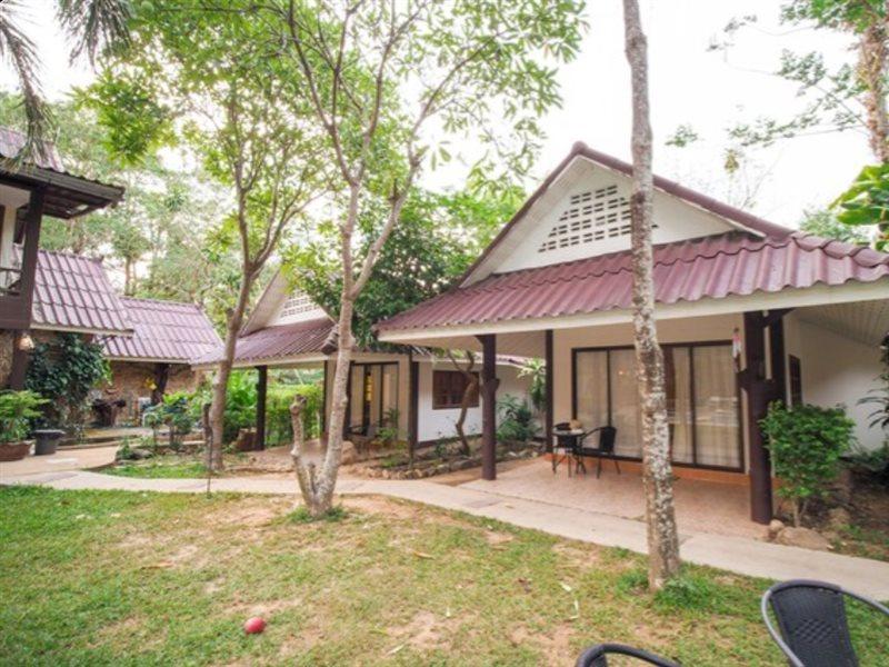 Capital O 834 Iyara Resort&Spa Koh Chang Exterior foto
