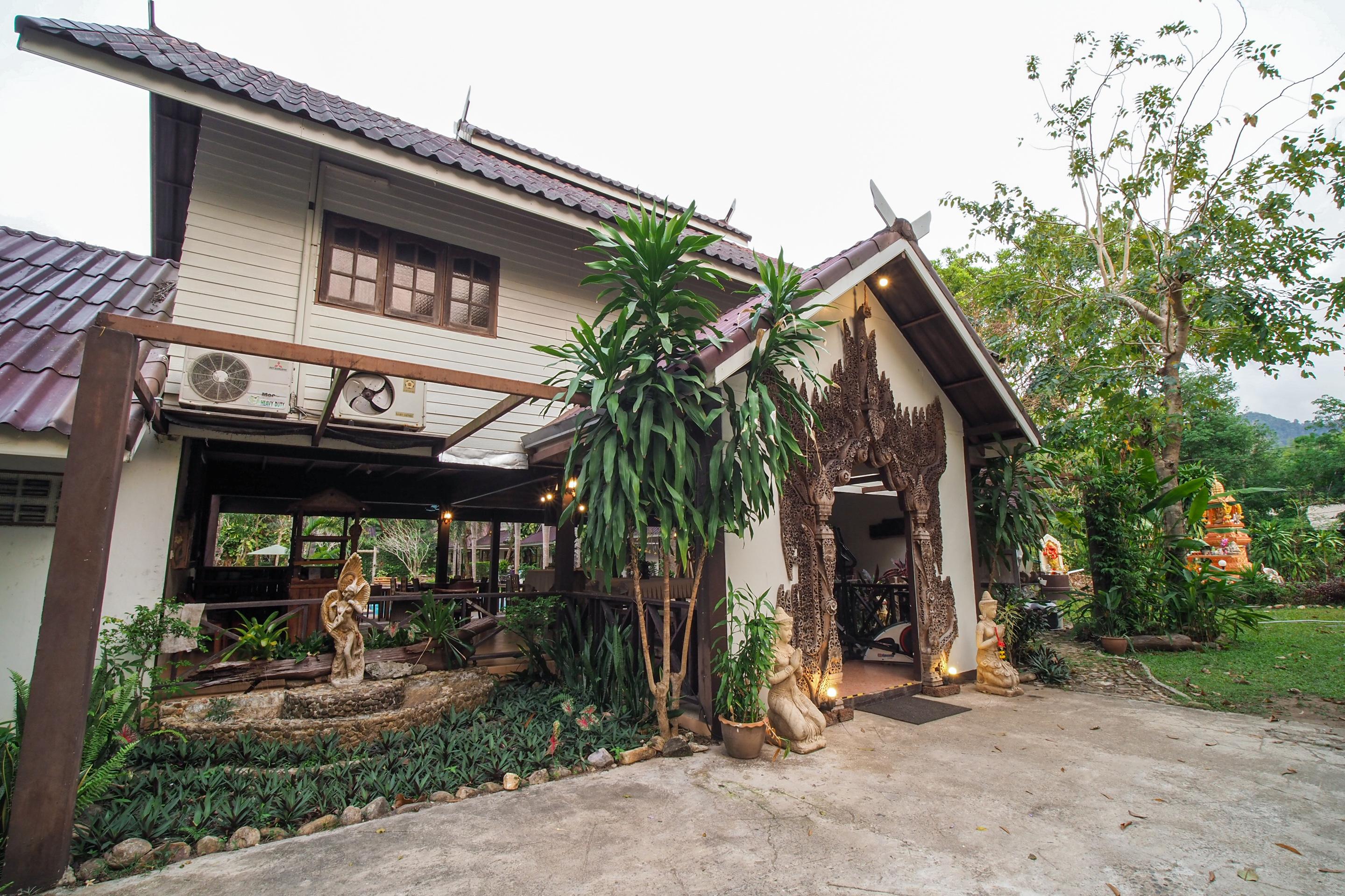 Capital O 834 Iyara Resort&Spa Koh Chang Exterior foto