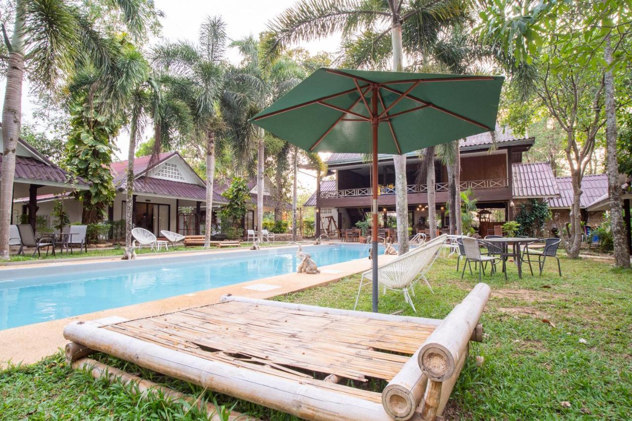 Capital O 834 Iyara Resort&Spa Koh Chang Exterior foto