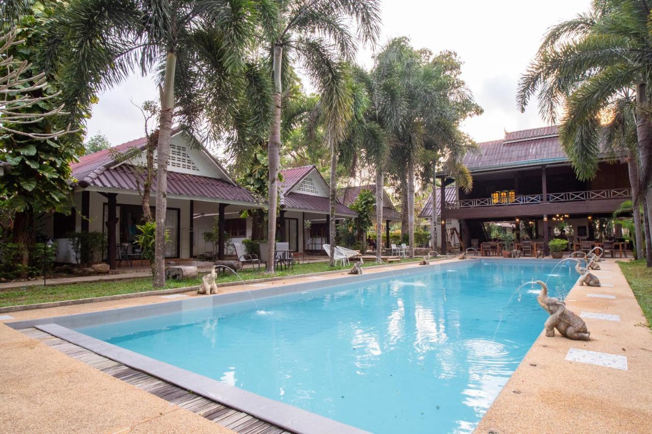 Capital O 834 Iyara Resort&Spa Koh Chang Exterior foto
